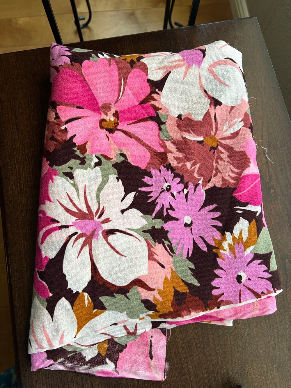146x44” vintage retro floral fabric bold 1960 1970s mod flower print pink purple